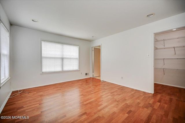 308 Balsam Court, Howell, NJ 07731