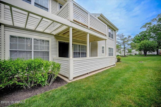 308 Balsam Court, Howell, NJ 07731