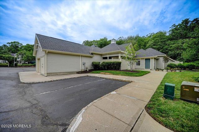 308 Balsam Court, Howell, NJ 07731