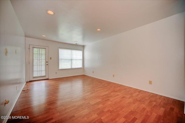 308 Balsam Court, Howell, NJ 07731