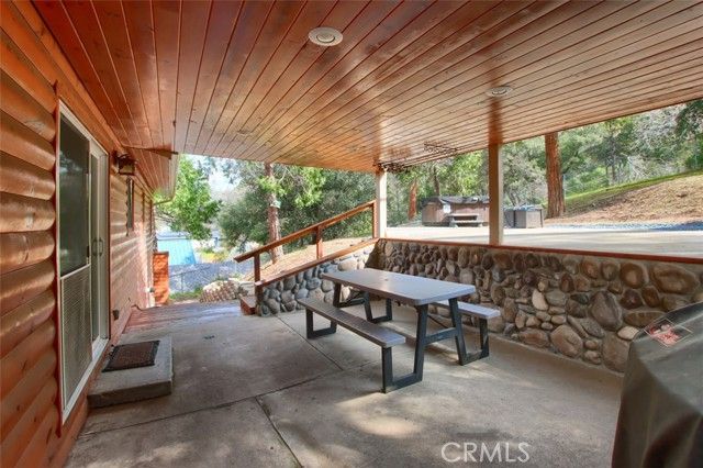 42583 Shady Lane, Oakhurst, CA 93644