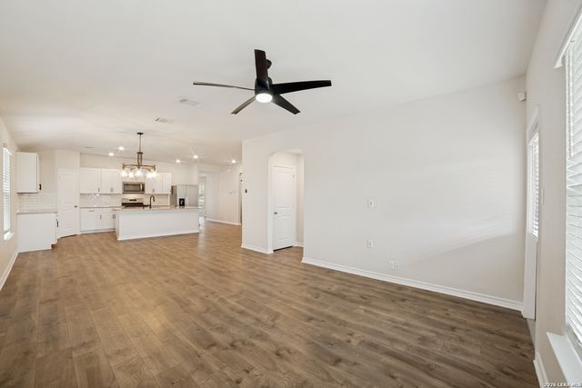 13080 Whisper Bend, San Antonio, TX 78252