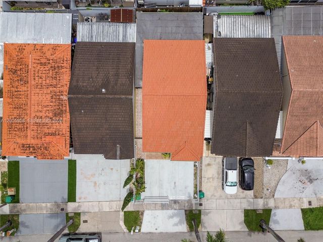 11425 NW 88th Ct, Hialeah Gardens, FL 33018