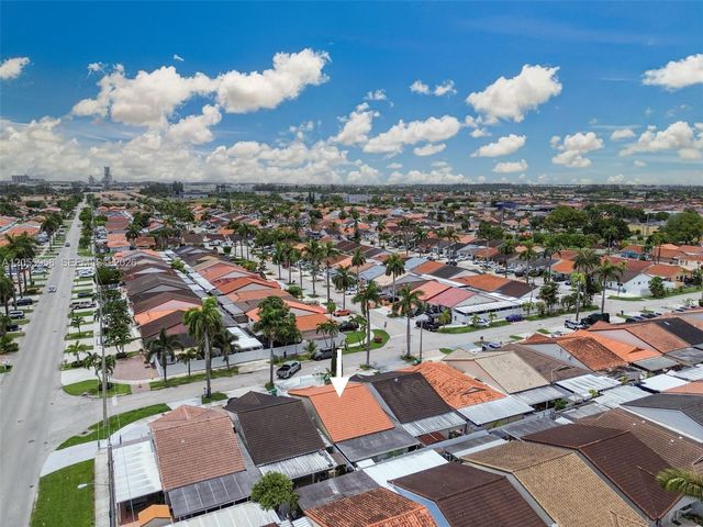 11425 NW 88th Ct, Hialeah Gardens, FL 33018