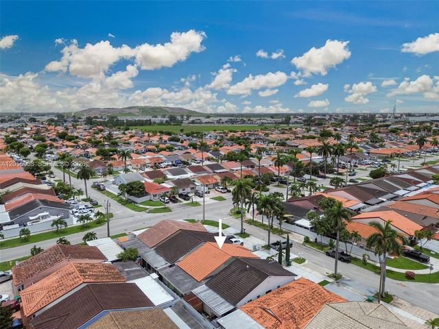 11425 NW 88th Ct, Hialeah Gardens, FL 33018