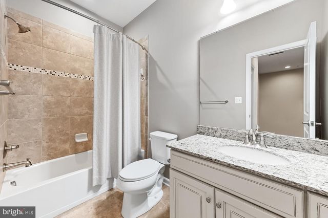 7610 HUBBLE DR, Lanham, MD 20706