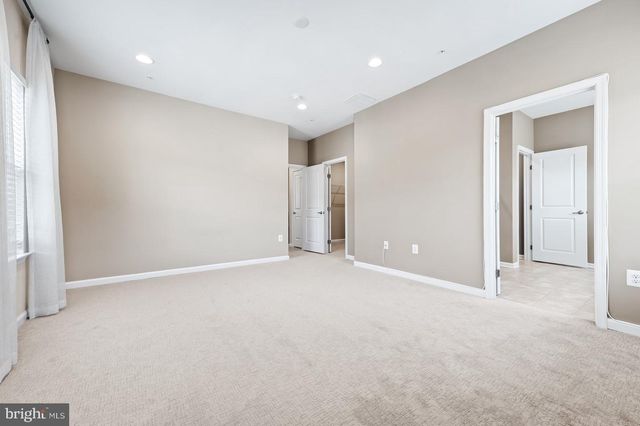 7610 HUBBLE DR, Lanham, MD 20706