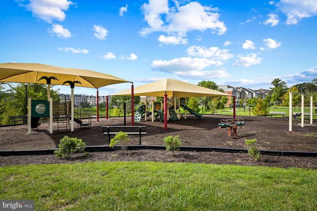 7610 HUBBLE DR, Lanham, MD 20706