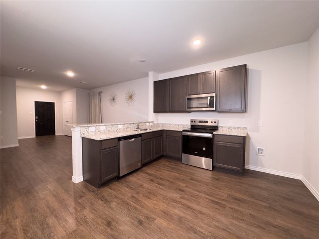 108 Rosings Place, Everman, TX 76140