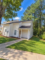 5896 Trent Walk Drive, Lithonia, GA 30038