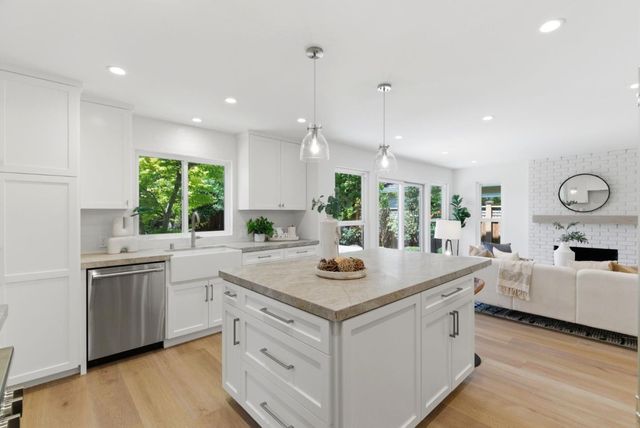 1718 Carleton Court, Redwood City, CA 94061