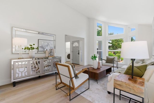 1718 Carleton Court, Redwood City, CA 94061