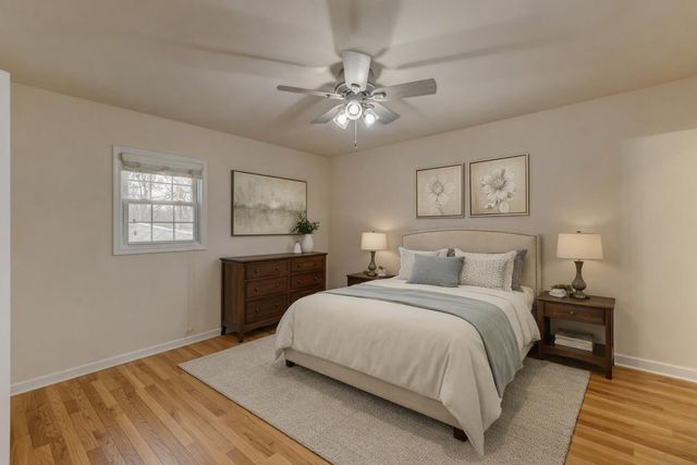 819 N Oakwood Street, Griffith, IN 46319