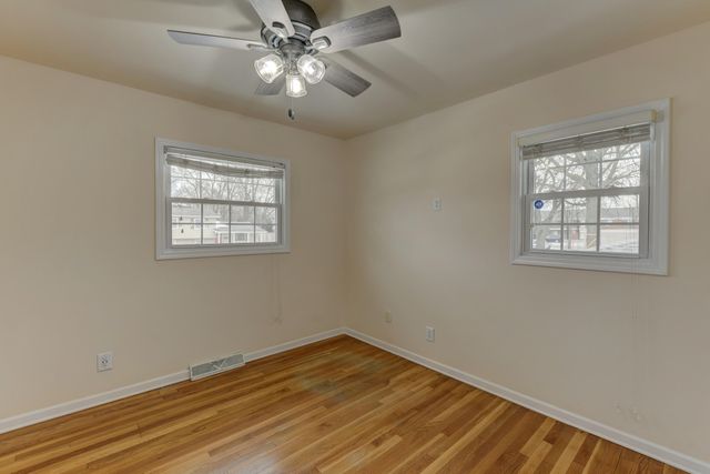 819 N Oakwood Street, Griffith, IN 46319