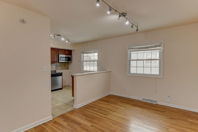 819 N Oakwood Street, Griffith, IN 46319