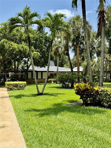 5001 NW 34th Street 102, Lauderdale Lakes, FL 33319