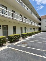 5001 NW 34th Street 102, Lauderdale Lakes, FL 33319