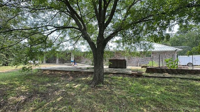 827 Acorn, Ardmore, OK 73401