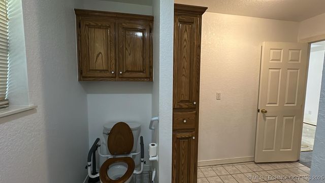 827 Acorn, Ardmore, OK 73401