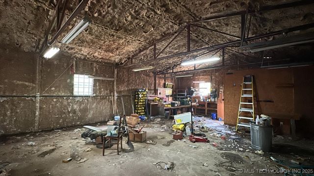 827 Acorn, Ardmore, OK 73401