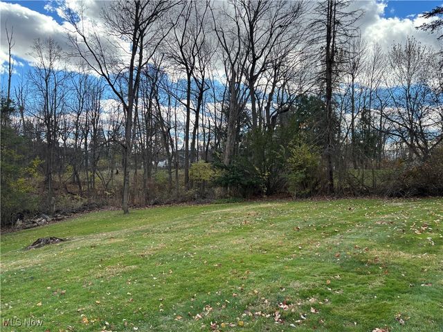 46 Overlook Place, Bedford, OH 44146