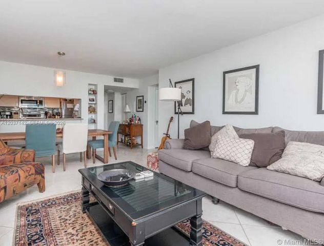 600 NE 36th Street 1006, Miami, FL 33137