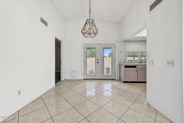 7354 N 69TH Avenue, Glendale, AZ 85303