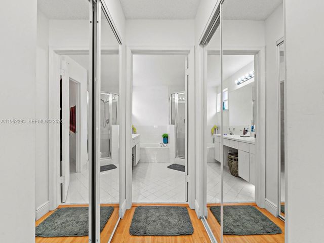 15626 SW 100th Ter, Miami, FL 33196