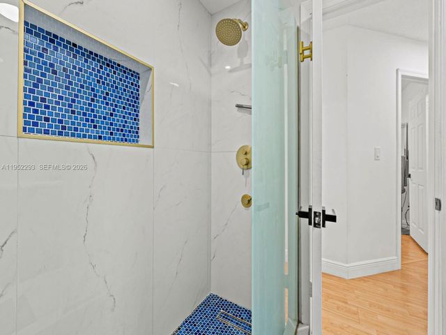 15626 SW 100th Ter, Miami, FL 33196