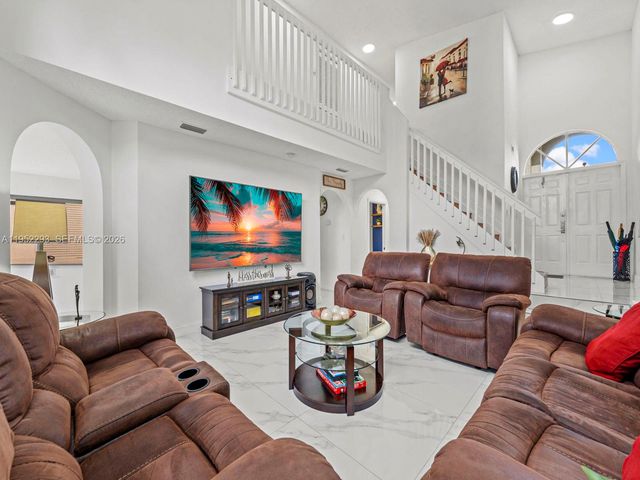 15626 SW 100th Ter, Miami, FL 33196