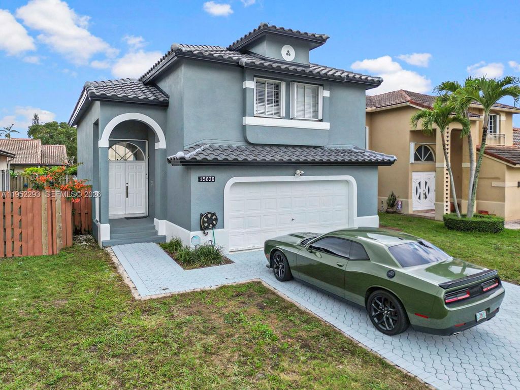 15626 SW 100th Ter, Miami, FL 33196