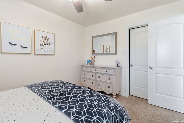 23435 WOODLAWN RDG, San Antonio, TX 78259