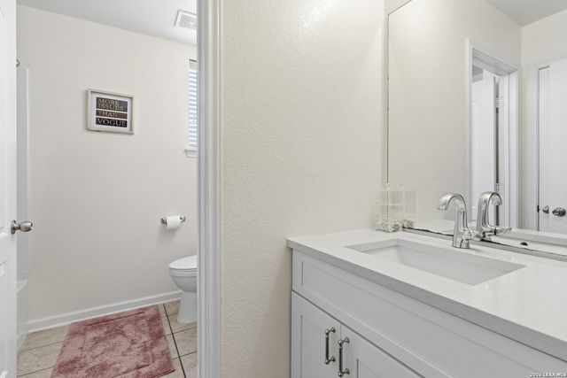 23435 WOODLAWN RDG, San Antonio, TX 78259
