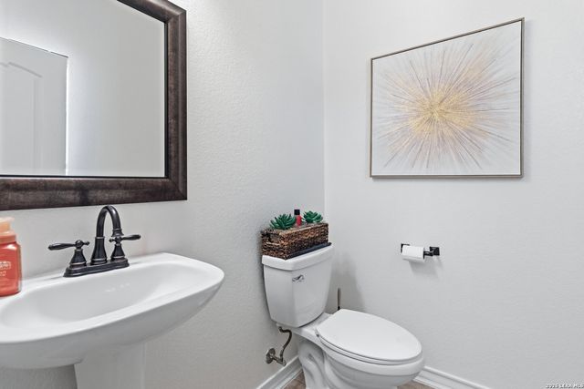 23435 WOODLAWN RDG, San Antonio, TX 78259