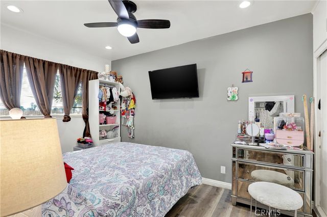 291 W Artesia, Pomona, CA 91768