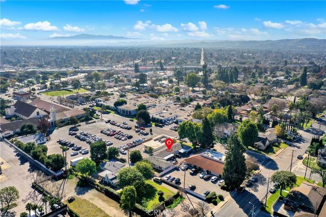291 W Artesia, Pomona, CA 91768