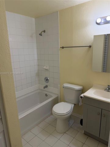 70 SW 14th Terrace, Homestead, FL 33030
