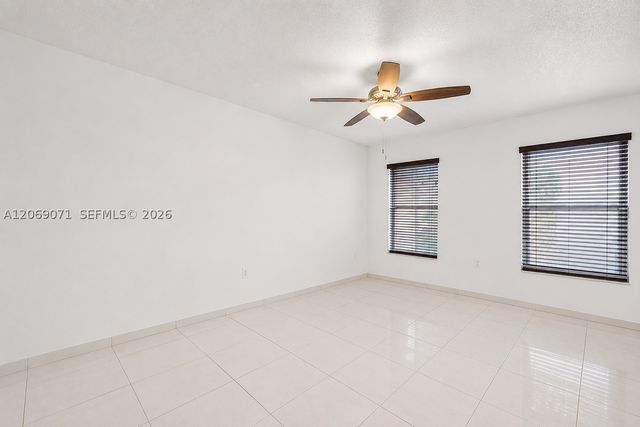 7256 W 34th Ln 7256, Hialeah, FL 33018