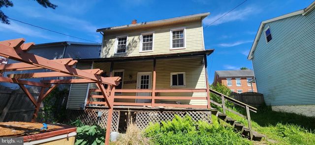 26 2ND ST, Halifax, PA 17032