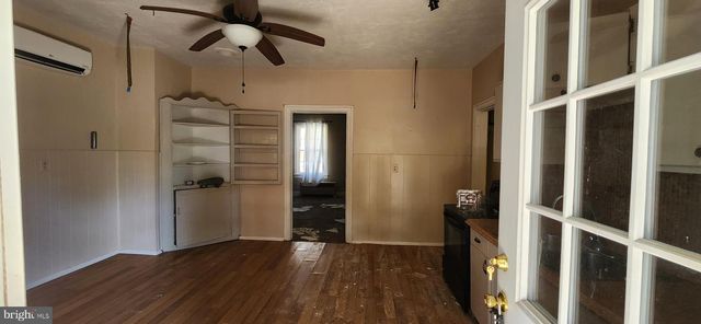 26 2ND ST, Halifax, PA 17032