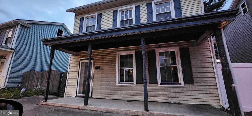 26 2ND ST, Halifax, PA 17032