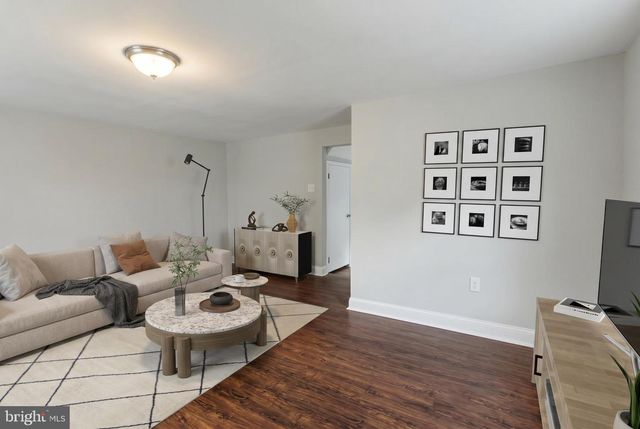 511 EAST AVE, Glenside, PA 19038