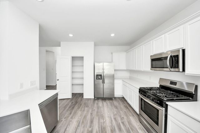 3815 Moss Hill Road, Rosenberg, TX 77469
