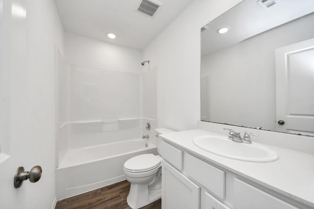 3815 Moss Hill Road, Rosenberg, TX 77469