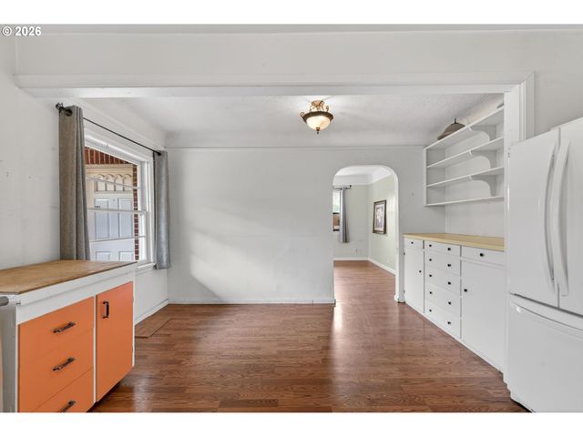 19100 Sw BLANTON St, Beaverton, OR 97078