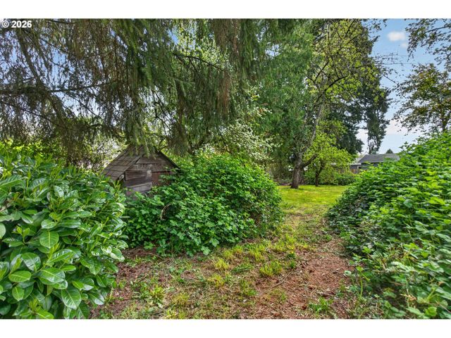 19100 Sw BLANTON St, Beaverton, OR 97078