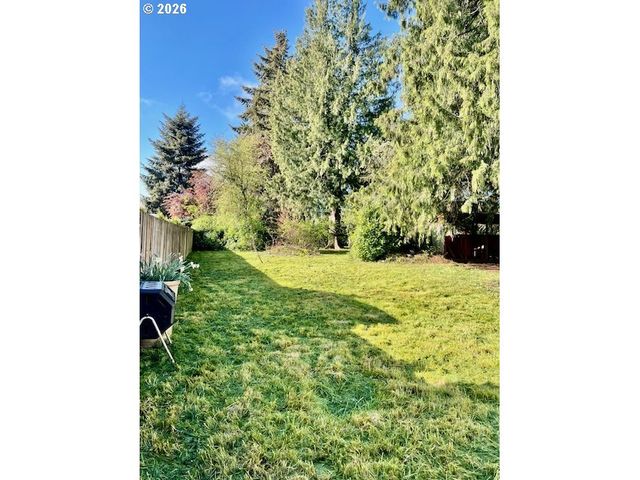 19100 Sw BLANTON St, Beaverton, OR 97078
