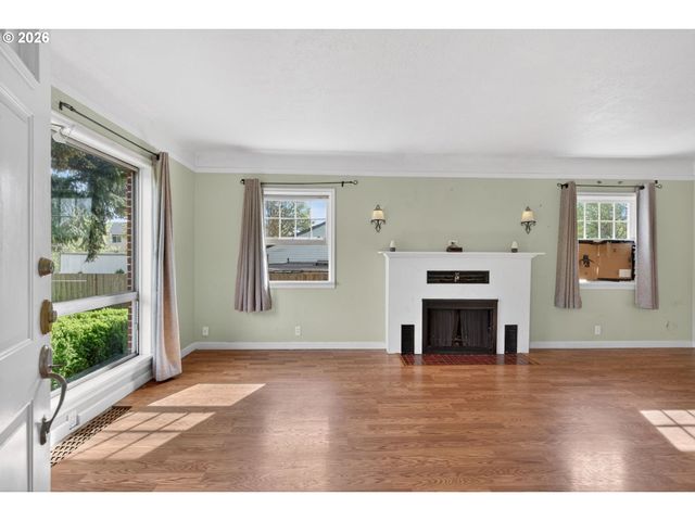 19100 Sw BLANTON St, Beaverton, OR 97078