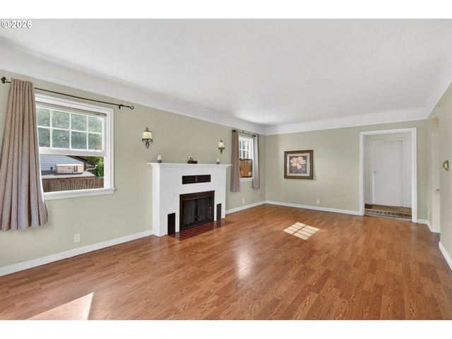 19100 Sw BLANTON St, Beaverton, OR 97078