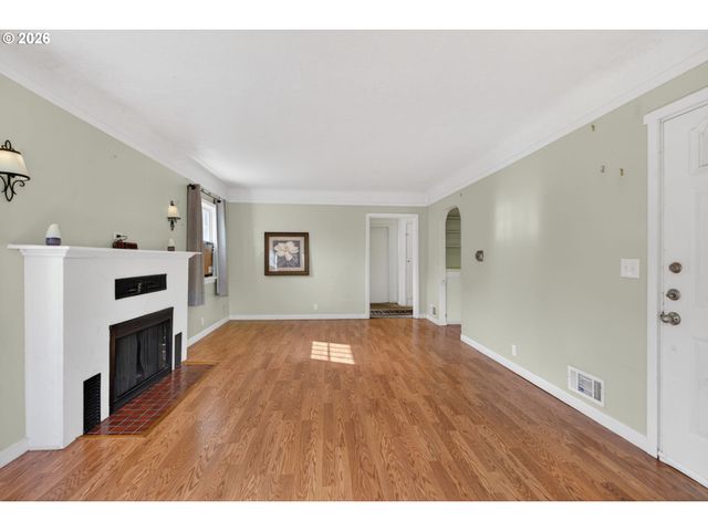 19100 Sw BLANTON St, Beaverton, OR 97078